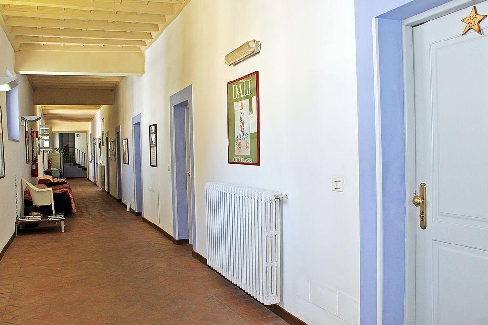 Orsa Maggiore Hostel For Women Only Roma Exterior foto
