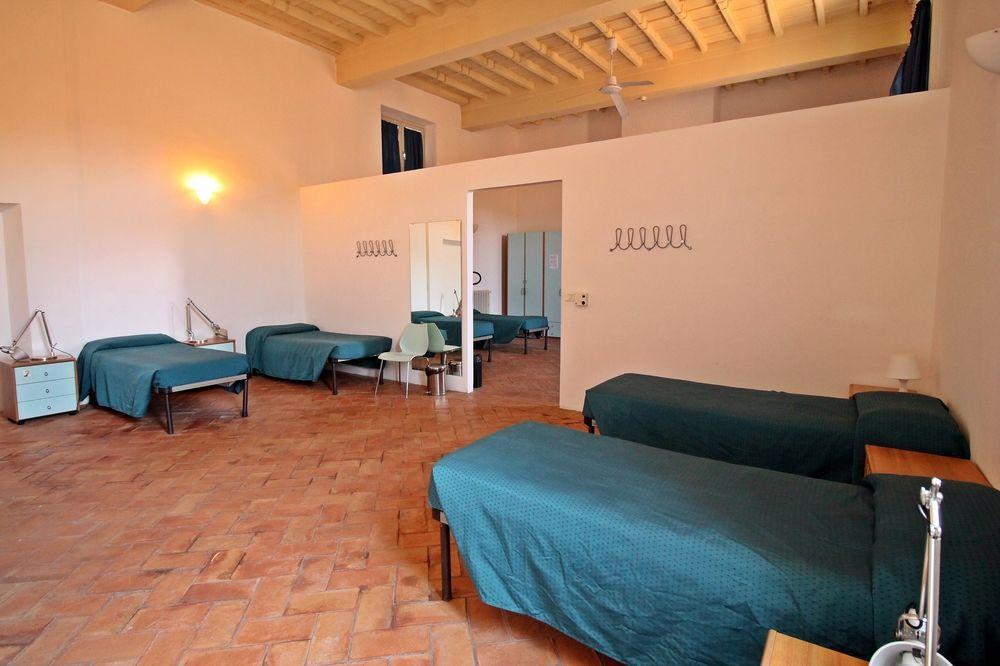 Orsa Maggiore Hostel For Women Only Roma Exterior foto