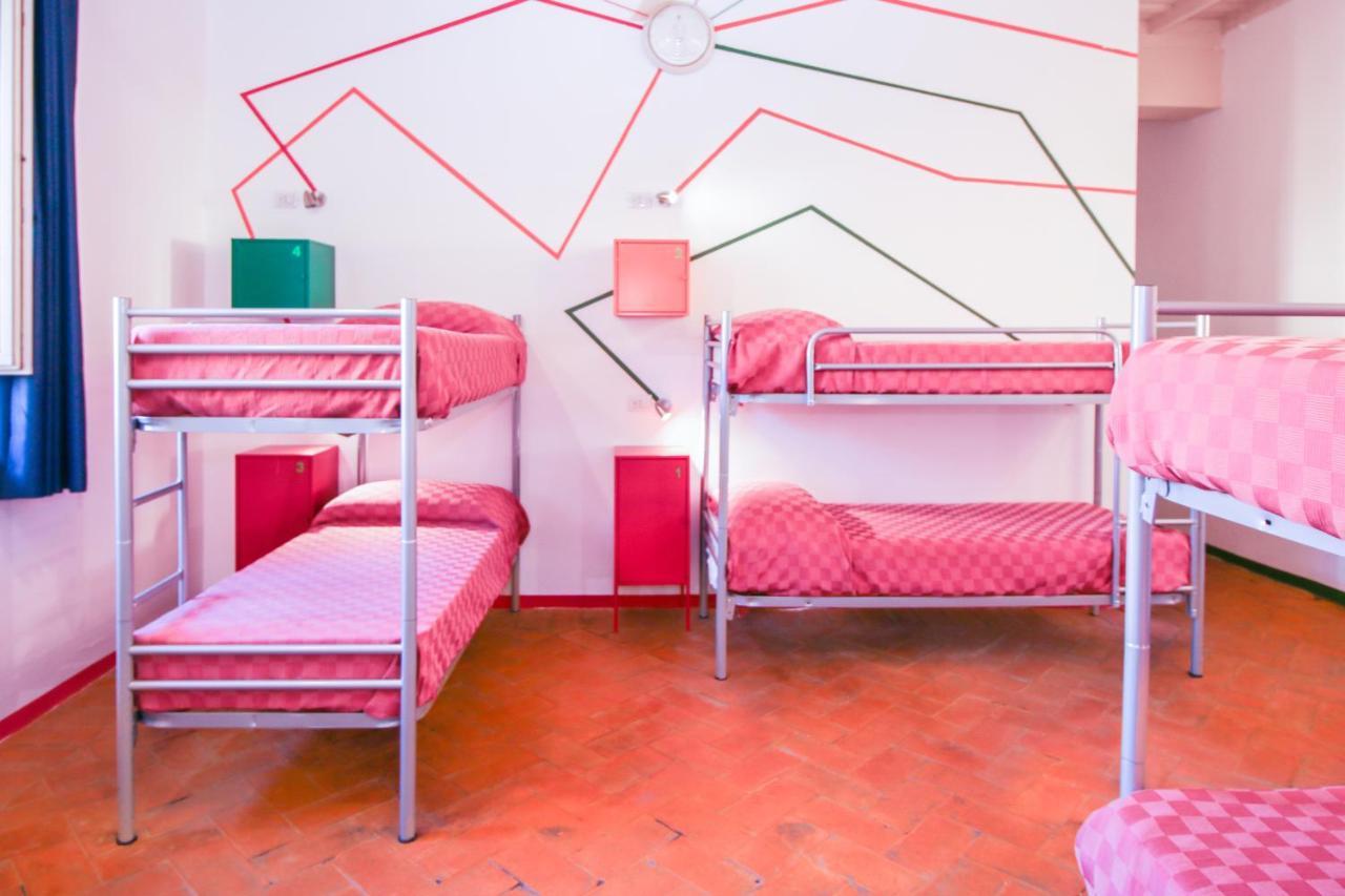 Orsa Maggiore Hostel For Women Only Roma Exterior foto