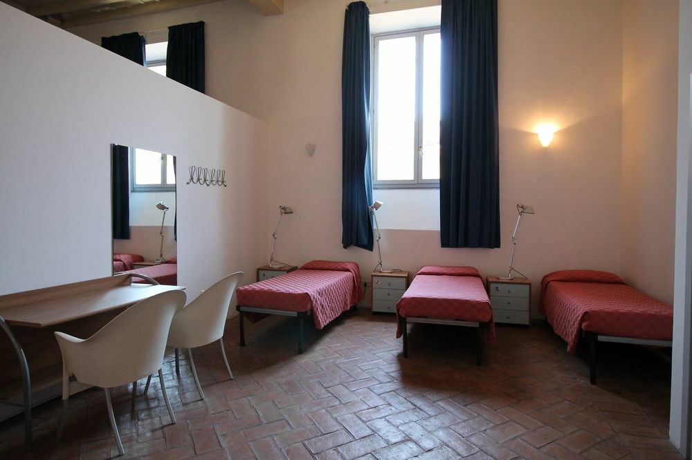 Orsa Maggiore Hostel For Women Only Roma Exterior foto